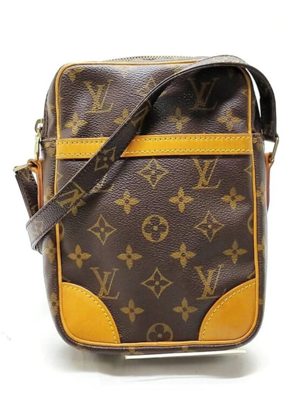 Authentic Louis Vuitton Danube Monogram Canvas Crossbody Shoulder Bag - Picture 2 of 16